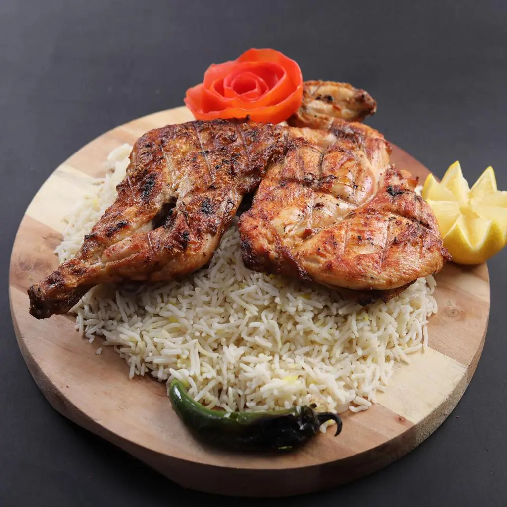 حبة على الفحم مع رز